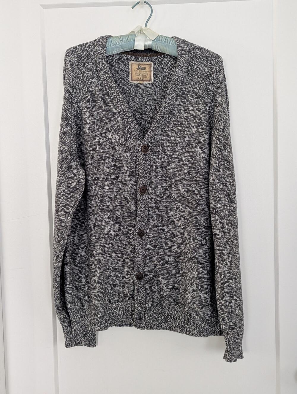 GH Bass Mens XL Cardigan Sweater Heavy Chunky Knit Gray Academia